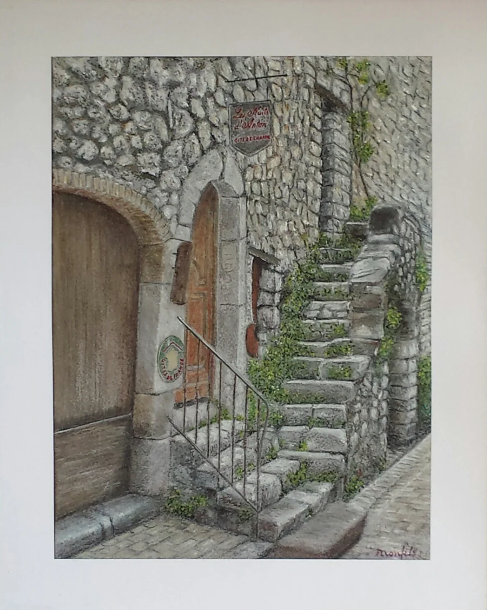 Une ruelle de pierre et son escalier, dans un village provençal.